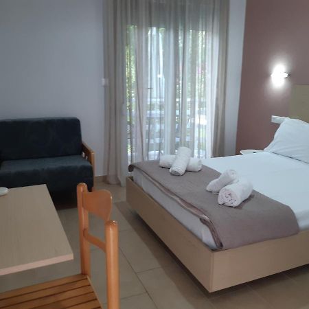 Tasos Rooms Prínos Eksteriør bilde